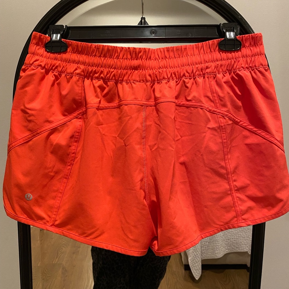 Lululemon Tracker Short 4” - Pink Punch